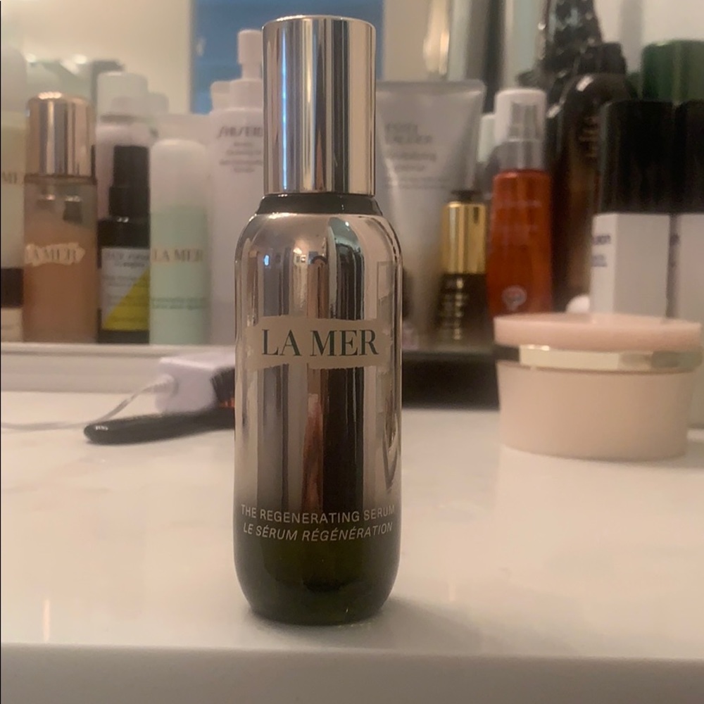 La Mer Regenerating serum